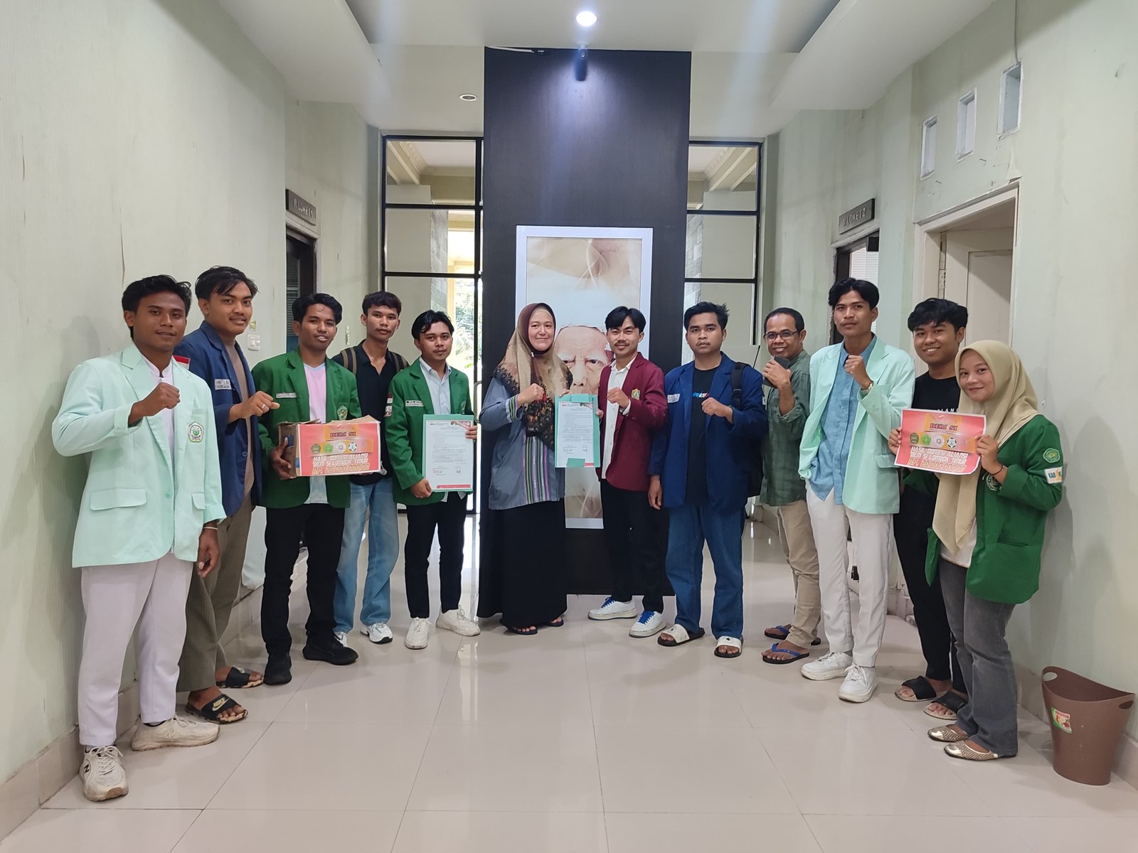 Yayasan Pendidikan Hamzanwadi Terima Donasi Kemanusiaan dari Aliansi BEM SI Lombok Timur untuk Korban Banjir Aceh–Sumatera